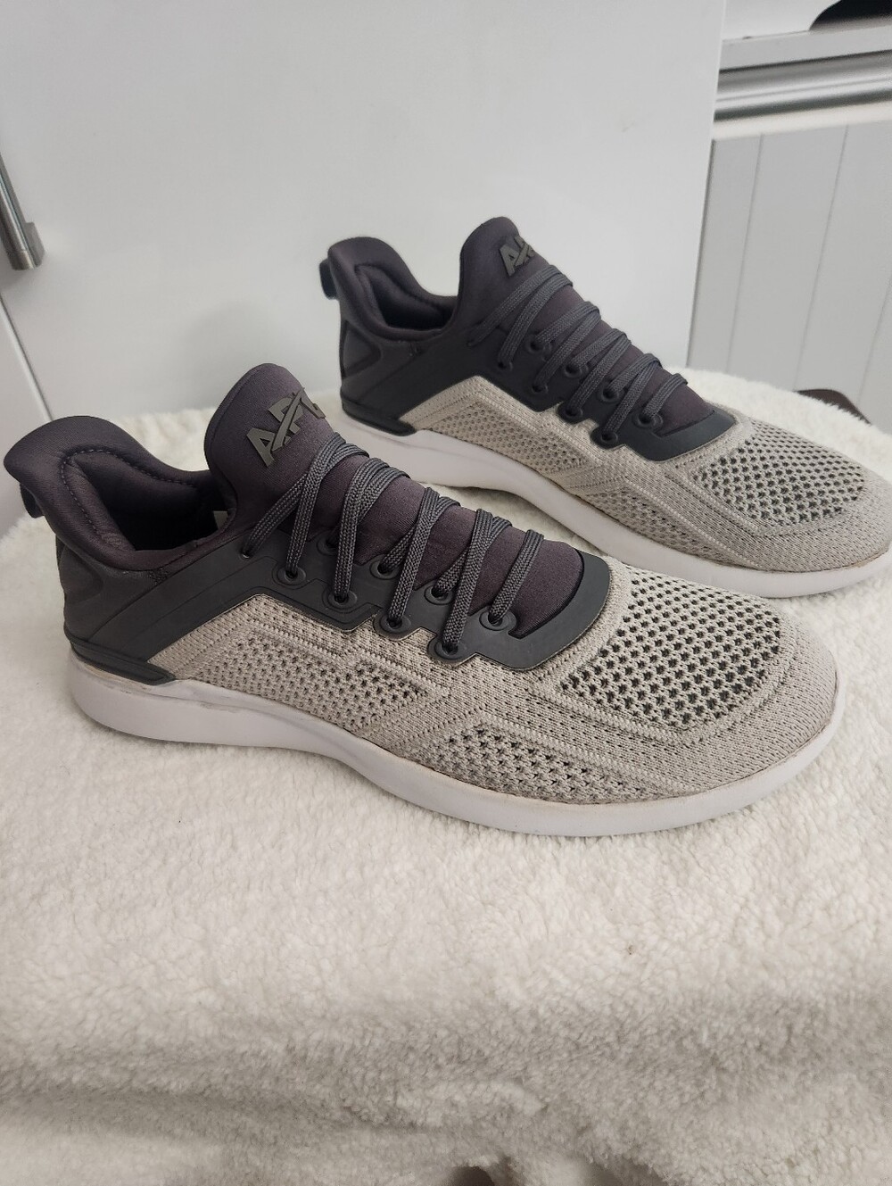 APL Men's Knit Athletic Sneakers in Light Gray and Charcoal - Picture 3 of 6